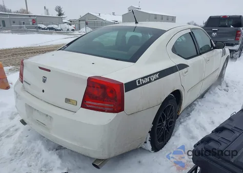 2008 Dodge Charger z USA, uszkodzony, nr VIN 2B3KA43G38H216438